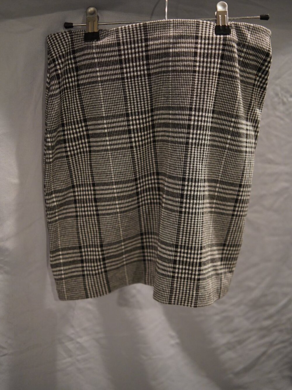 Women's Elastic Waist Pencil Skirt